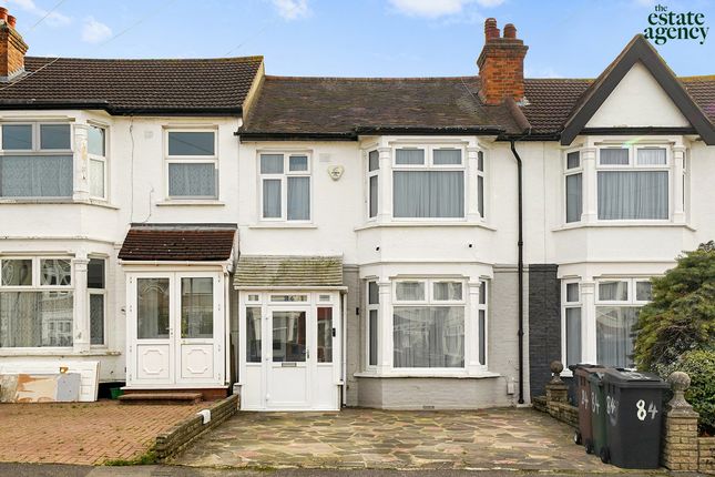 Middleton Avenue, Chingford, E4 3 bed terraced house for sale