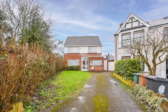Preston Avenue, Highams Park, London, E4 4 bed detached house for sale