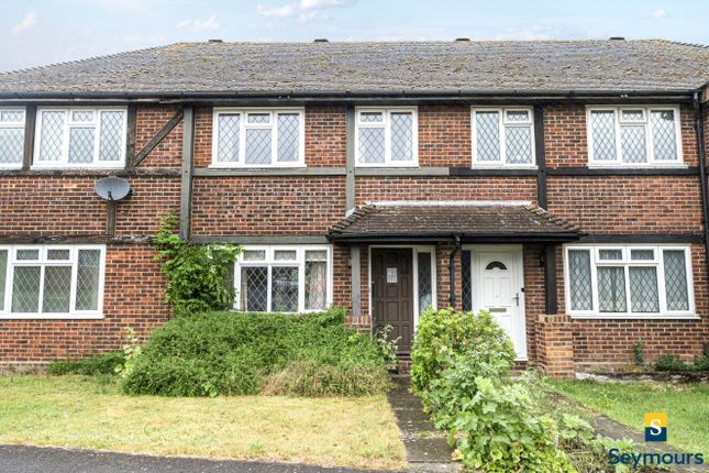 Kingfisher Drive, Surrey GU4 3 bed terraced house for sale