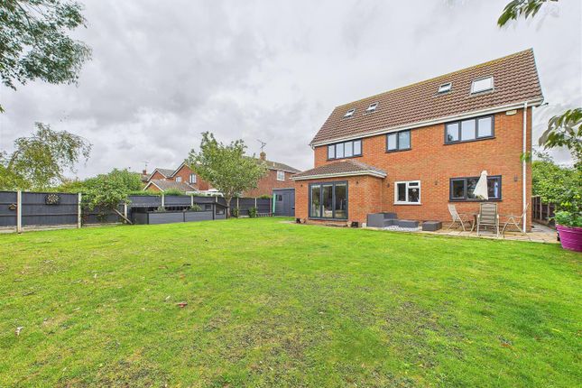 Bartlett Close, Mayland, Chelmsford 5 bed detached house for sale