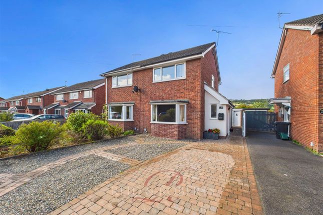 2 bedroom semi-detached house for sale