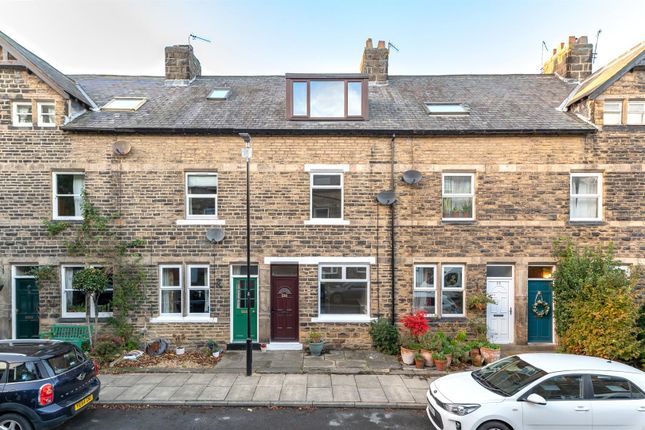 Bank Parade, Otley LS21 4 bed terraced house for sale