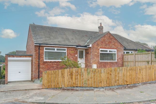 2 bedroom semi-detached bungalow for sale