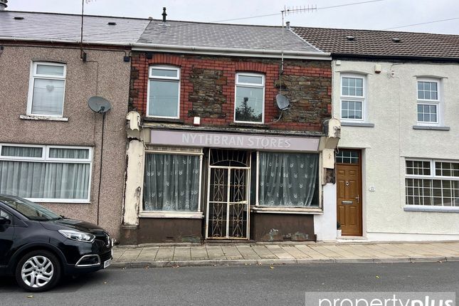 Terraced house for sale