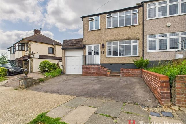 Havering Road, Romford 3 bed end of terrace house for sale