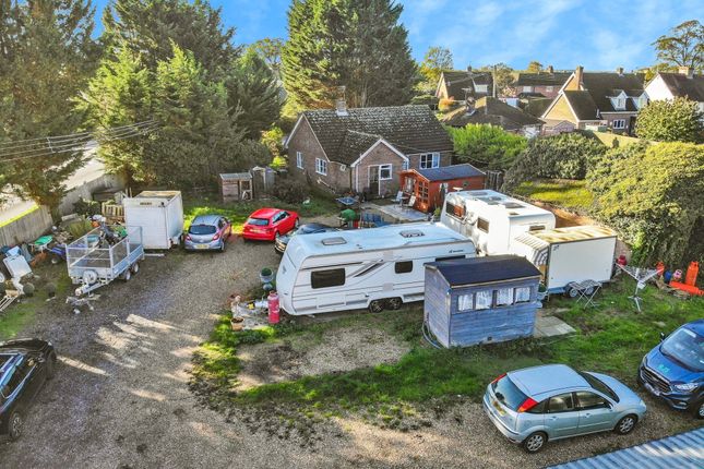 3 bed detached bungalow