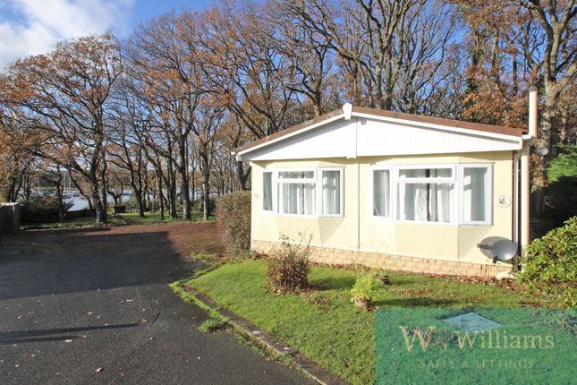 Medina Park, Folly Lane, East Cowes... 2 bed park home for sale