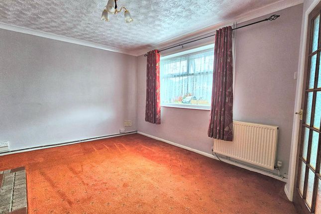 Hertford Way, Gorleston 3 bed terraced house for sale