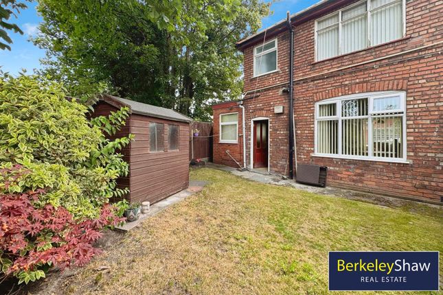 Marina Avenue, Litherland, Liverpool 3 bed semi