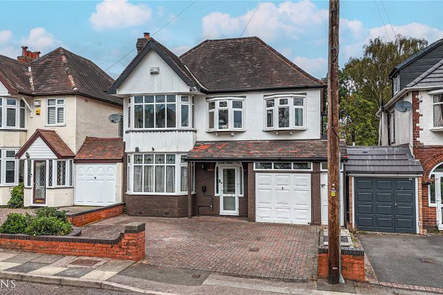 4 bed detached house