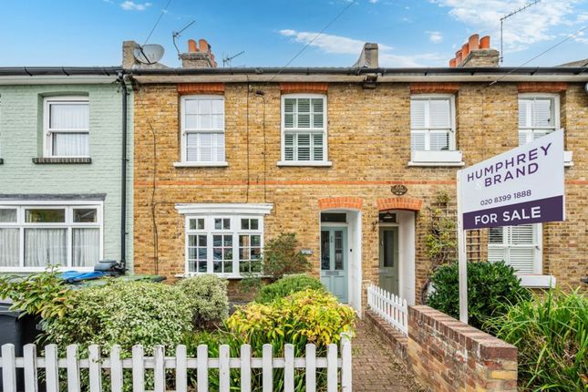 Beaconsfield Road, Surbiton KT5 2 bed terraced house for sale