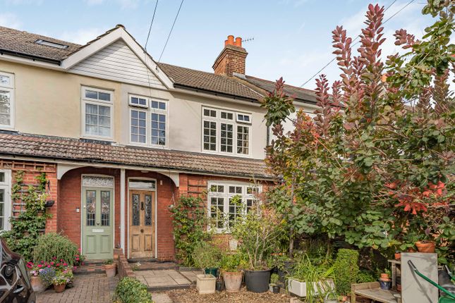 Ramsbury Road, St Albans... 3 bed terraced house for sale