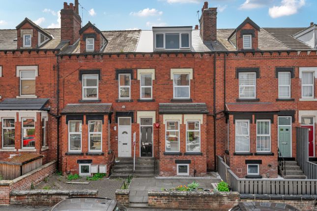 Norman Terrace, Roundhay, Leeds, LS8 2 bed flat for sale