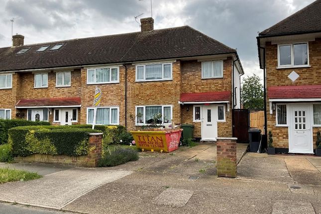 3 bedroom end of terrace house for sale