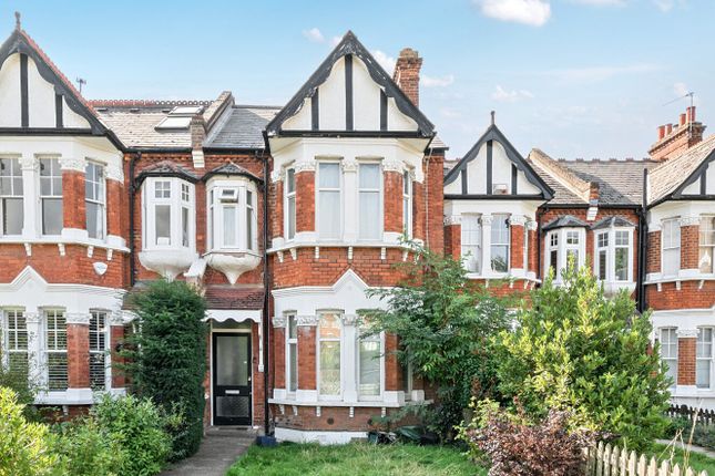 Lancaster Avenue, London, SE27 2 bed flat for sale