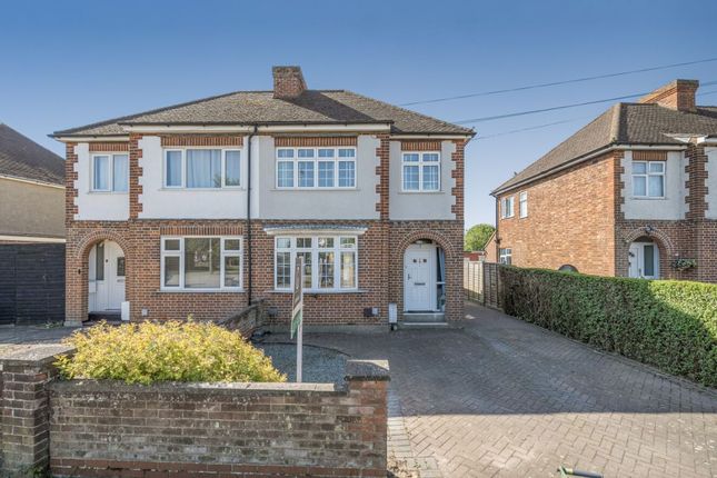 High Street, Cranfield, Bedford 3 bed semi