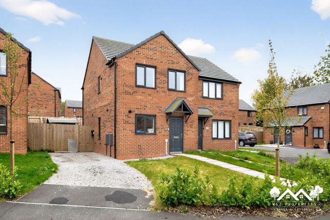 3 bedroom semi-detached house for sale