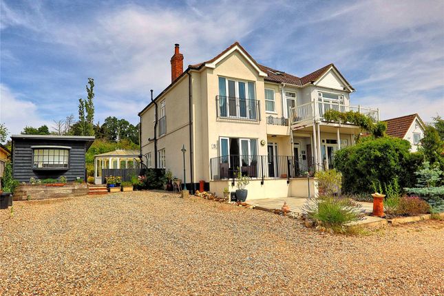River View Terrace, Althorne... 3 bed semi