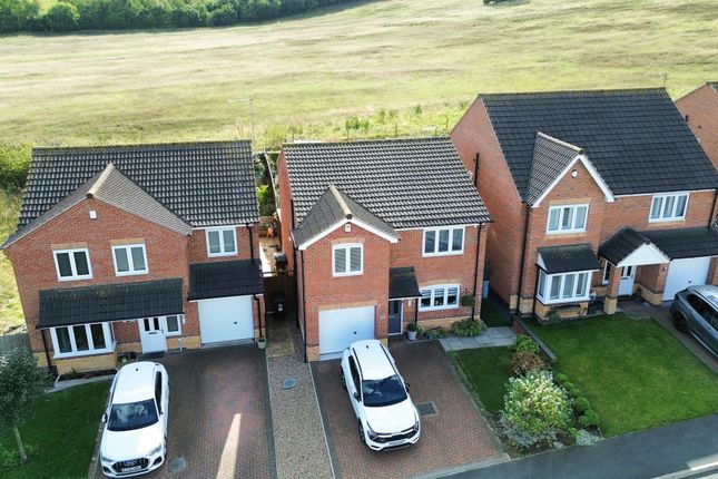 Maple Close, Calverton, Nottingham 4 bed detached house for sale