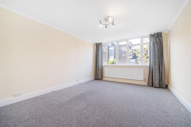 Coburg Crescent, Tulse Hill, SW2 3 bed terraced house for sale