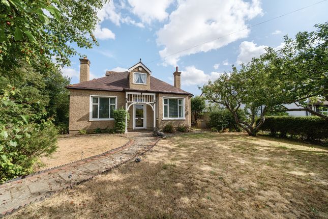 4 bed detached house