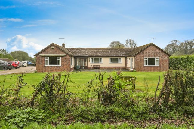 4 bedroom bungalow for sale