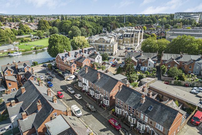 6 bedroom terraced house for sale