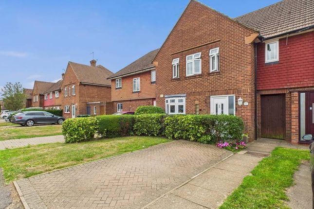 Elizabeth Avenue... 3 bed terraced house for sale