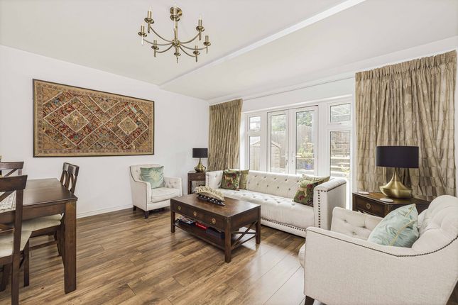 Stilwell Close, Orpington, BR5 3 bed end of terrace house for sale