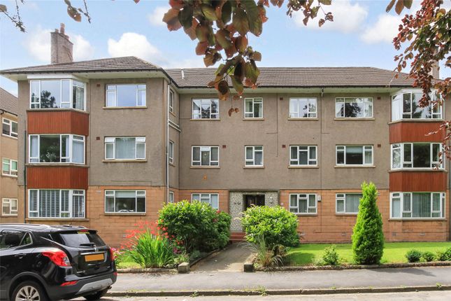 3 bedroom flat for sale