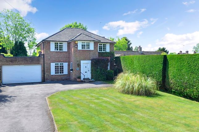 Ockley Road, Cranleigh 4 bed detached house for sale