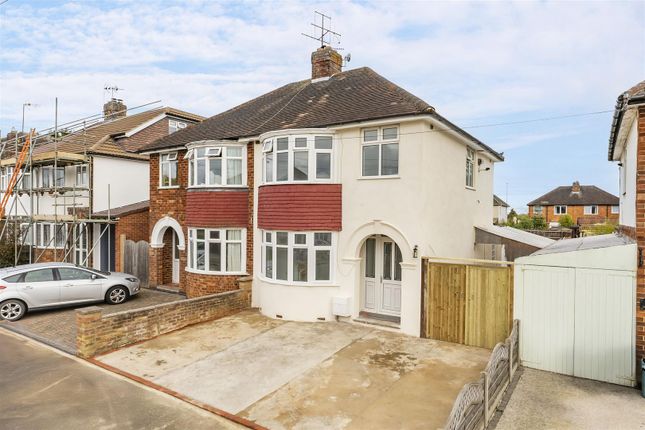 3 bedroom property for sale