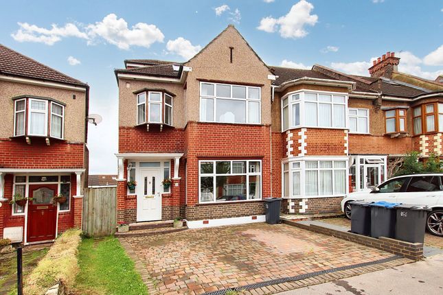Shirley Park Road, Shirley Park 4 bed end of terrace house for sale