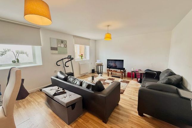Milliners Way, Luton 2 bed apartment for sale