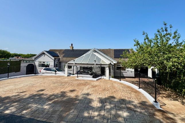 Ormesby Bank, Ormesby, Middlesbrough 3 bed detached bungalow for sale