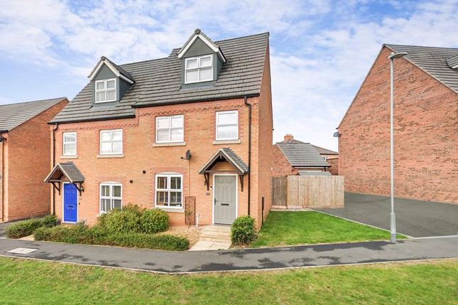 Barrowfield Drive, Stamford 3 bed semi