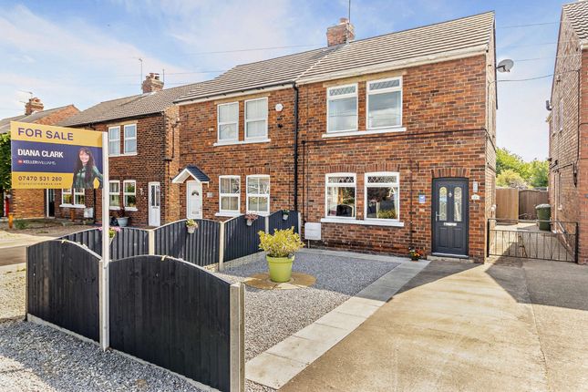 Asquith Avenue, Ealand, DN17 2 bed semi