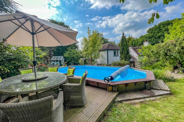 Standard Hill, Ninfield, TN33 2 bed semi