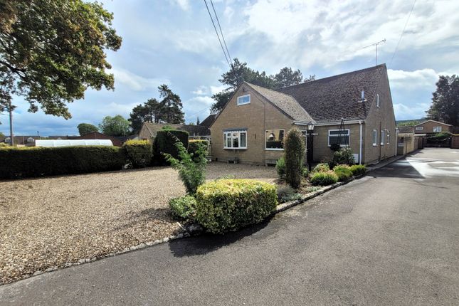 Arkell Avenue, Carterton... 4 bed detached house for sale