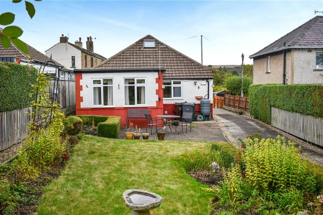 Warren Lane, Bingley, West Yorkshire... 2 bed bungalow for sale