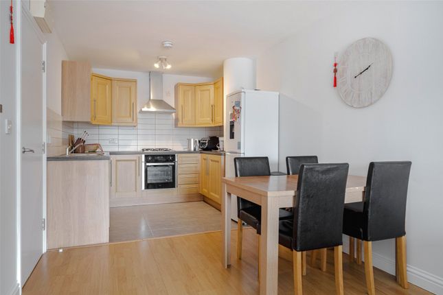 Liscombe, Berkshire RG12 1 bed apartment for sale