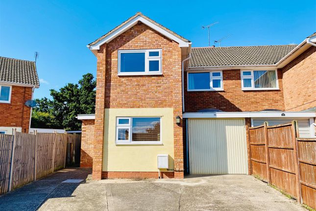 4 bedroom semi-detached house for sale