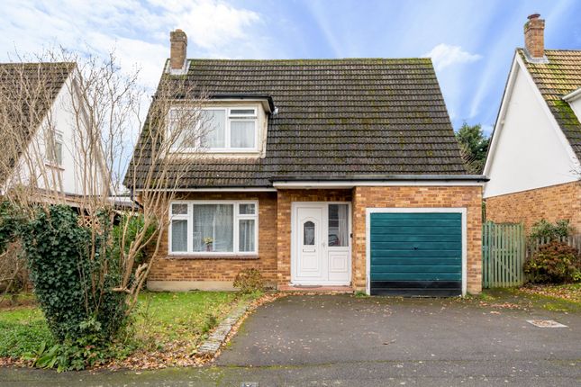 Coombe Drive, Surrey KT15 4 bed detached house for sale