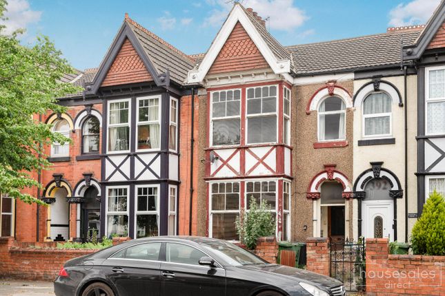 5 bedroom terraced house for sale