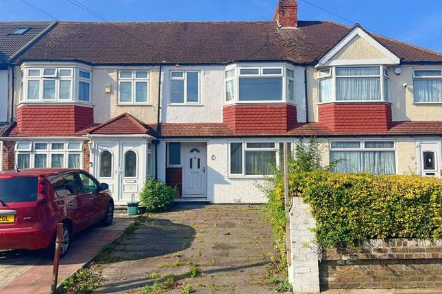 Worcester Gardens, Greenford 3 bed terraced house for sale