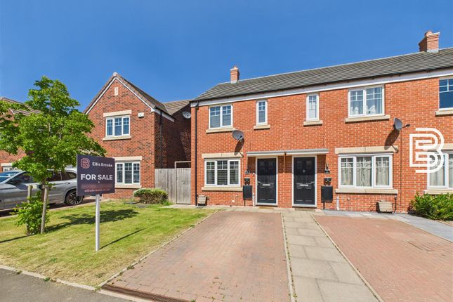 Chervil Way, Rugby CV23 2 bed end of terrace house for sale