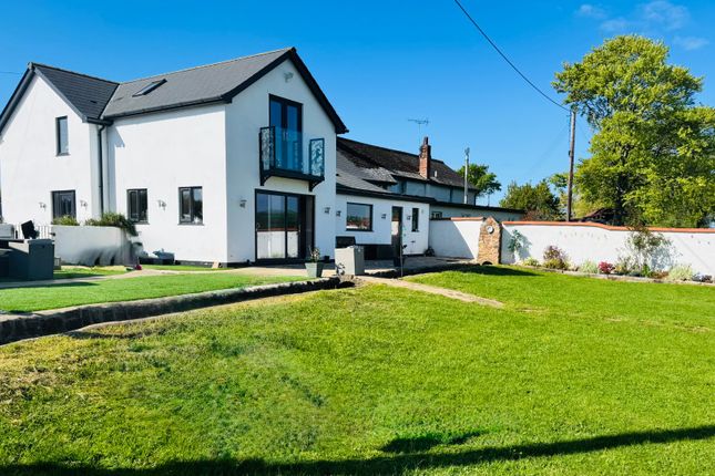 Widhayes Cottages, Uplowman... 4 bed semi