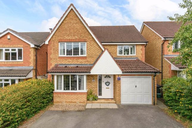 Redwoods, Row Town KT15 4 bed detached house for sale