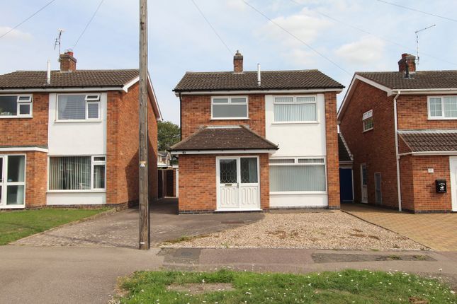 Attfield Drive, Leicester LE8 3 bed detached house for sale