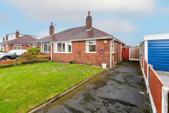 2 bedroom semi-detached bungalow for sale